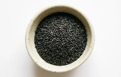 black gingelly seeds