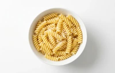cooked salted unenriched pasta