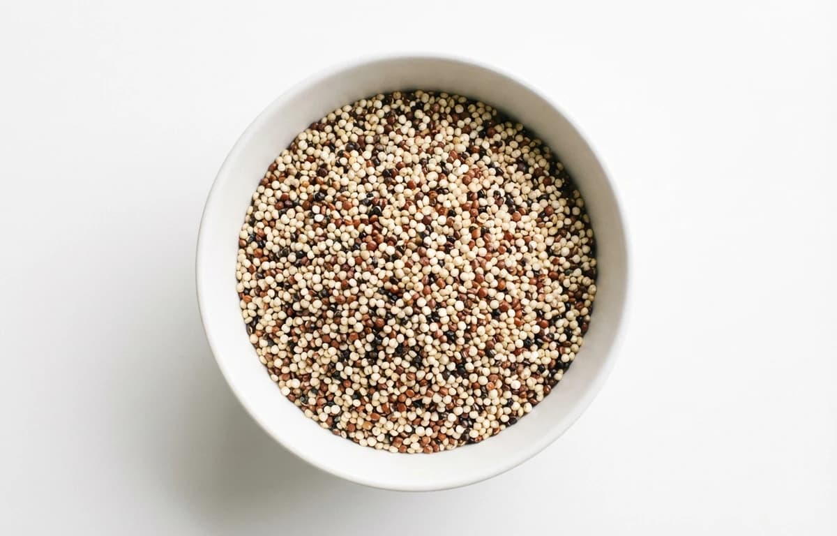 uncooked quinoa