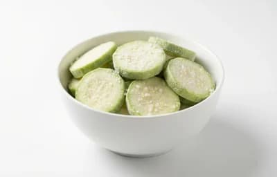 boiled salted frozen zucchini