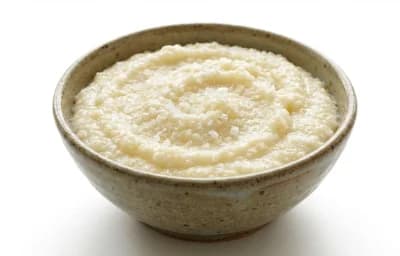 cooked salted white corn grits