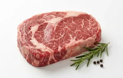 raw select top round beef steak