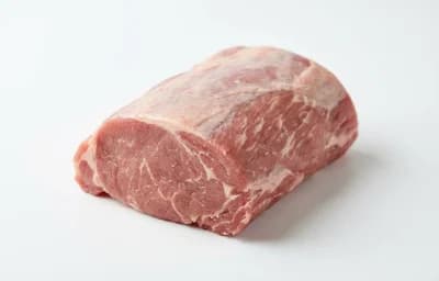 raw new zealand lamb loin