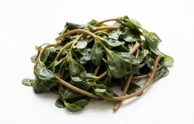 boiled unsalted purslane