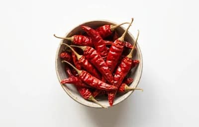 whole dry red chilies