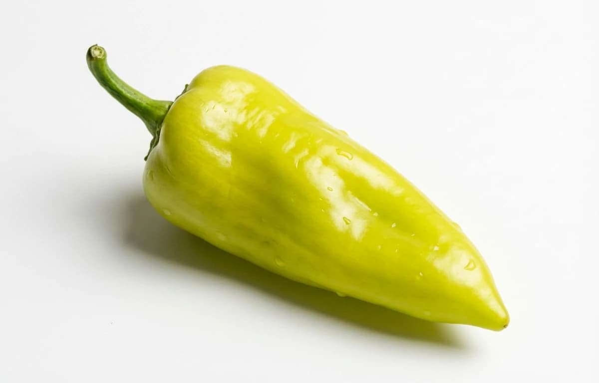 raw hungarian pepper