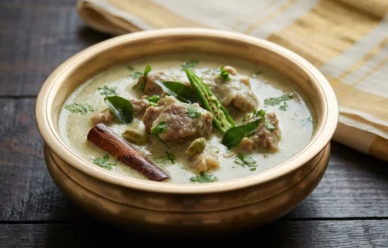 Malabari Mutton Kurma with Pathiri - Recipe 1