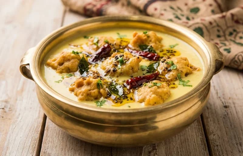 Pakoda Kadhi, Steamed Basmati Rice and Roasted Papad - Recipe 1