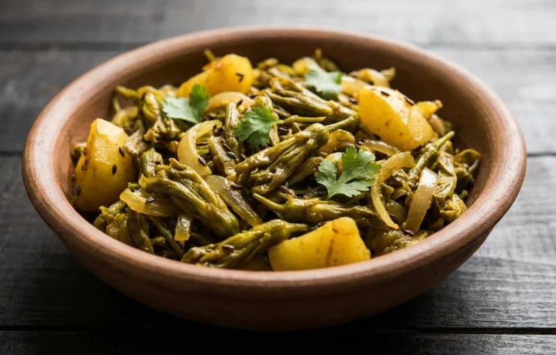 Steamed Basmati Rice, Tita Phool Bhaji and Konbilahi Pitika - Recipe 2