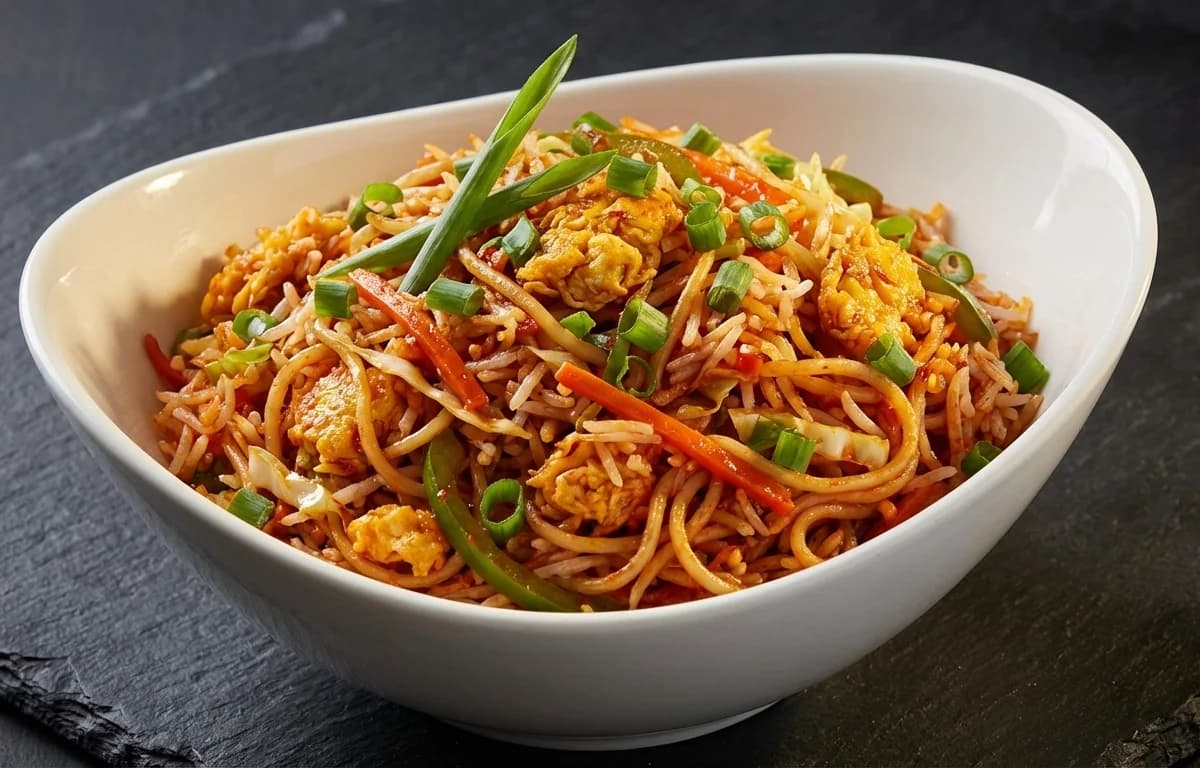 Egg Triple Schezwan Rice