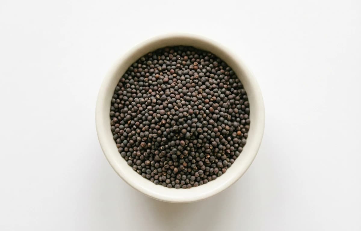 black mustard seeds