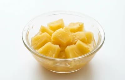 canned pineapple tidbits