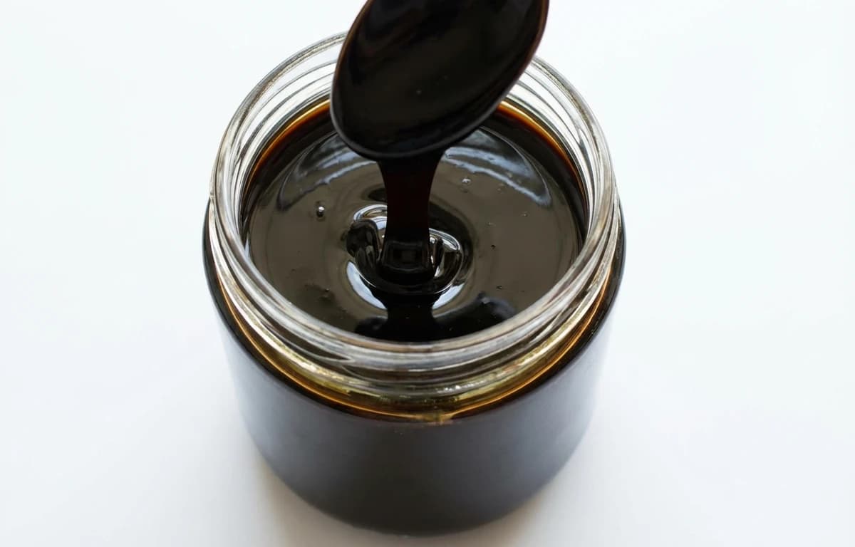 blackstrap molasses