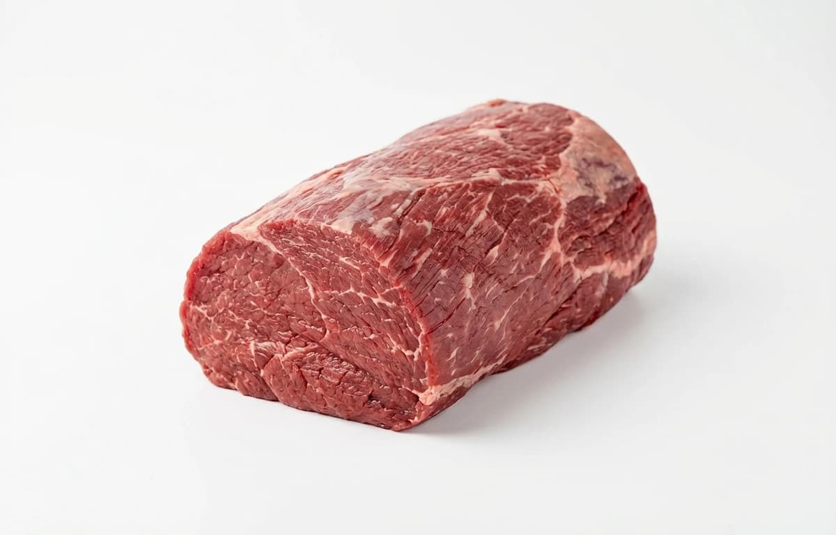 raw tenderloin roast beef