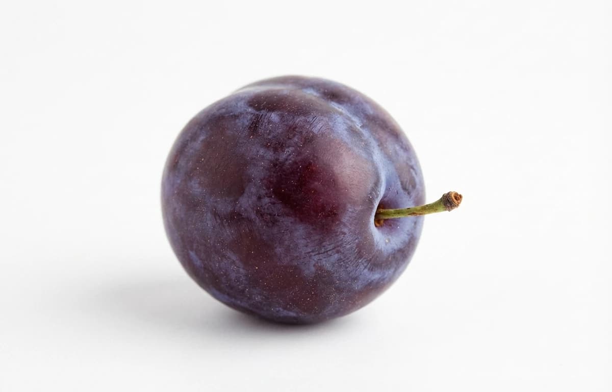 raw plum