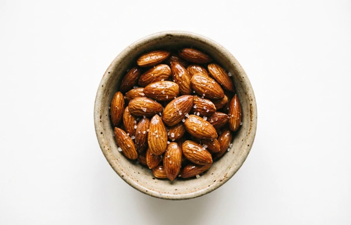 oil roasted salted almonds