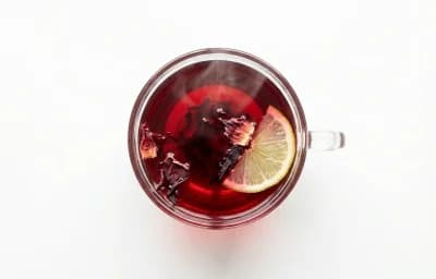 brewed hibiscus tea