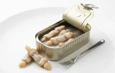 canned razor clams