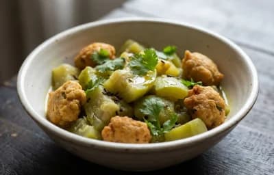 Lau Ghonto with Bori